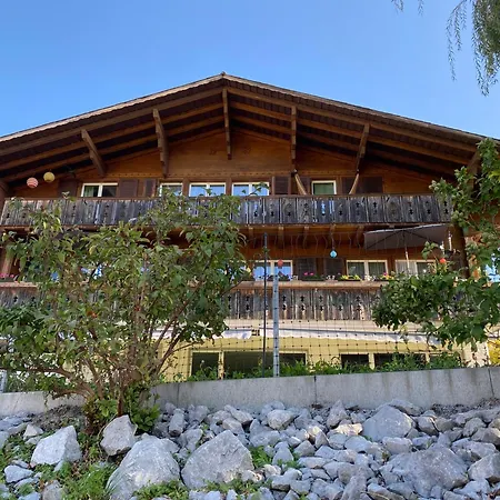 Und Berge Family Faulensee