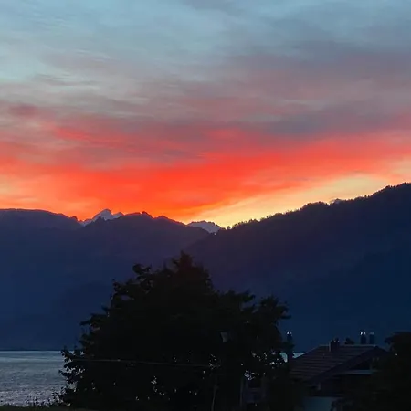 Und Berge Family * Faulensee